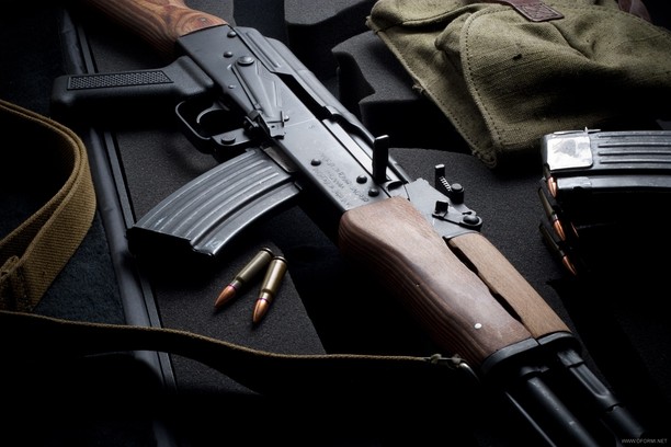 Tapeta Ak 47 Dodatki Opery Tapeta Ak 47 Dodatki Opery