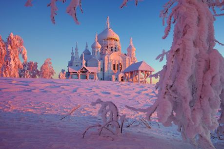 Winter Fairytale wallpaper - Opera add-ons